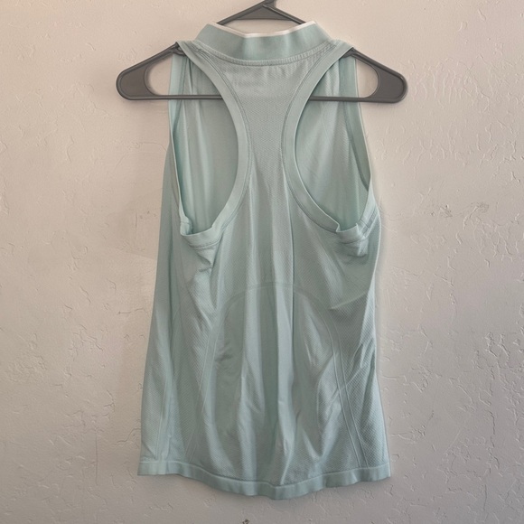 Athleta Mint Green Sleeveless Polo Tank – Size L - Picture 3 of 3